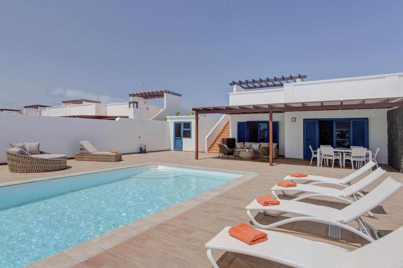 Homu Aura Fantastica Villa Con Piscina Privada Плая Бланка Екстериор снимка