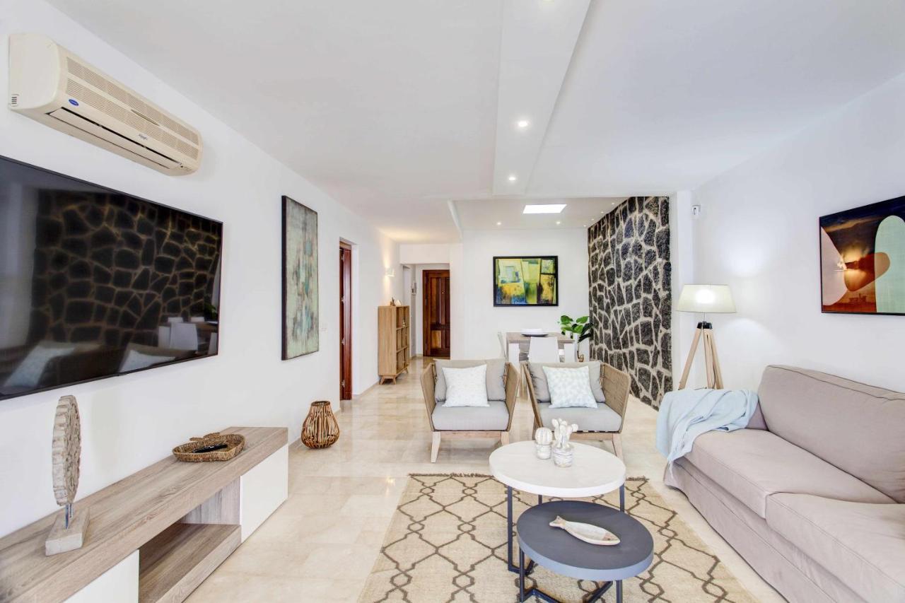 Homu Aura Fantastica Villa Con Piscina Privada Плая Бланка Екстериор снимка