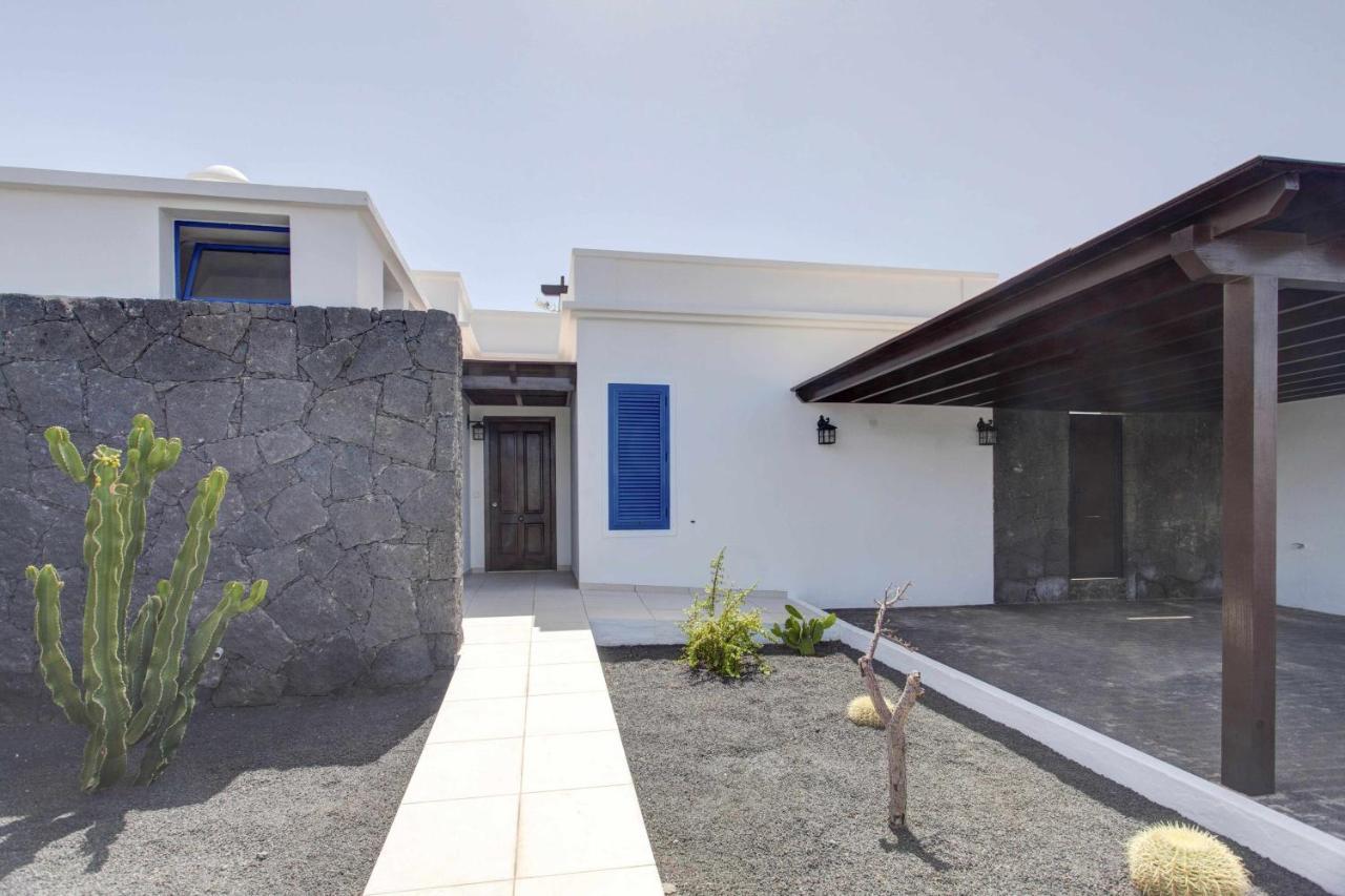 Homu Aura Fantastica Villa Con Piscina Privada Плая Бланка Екстериор снимка