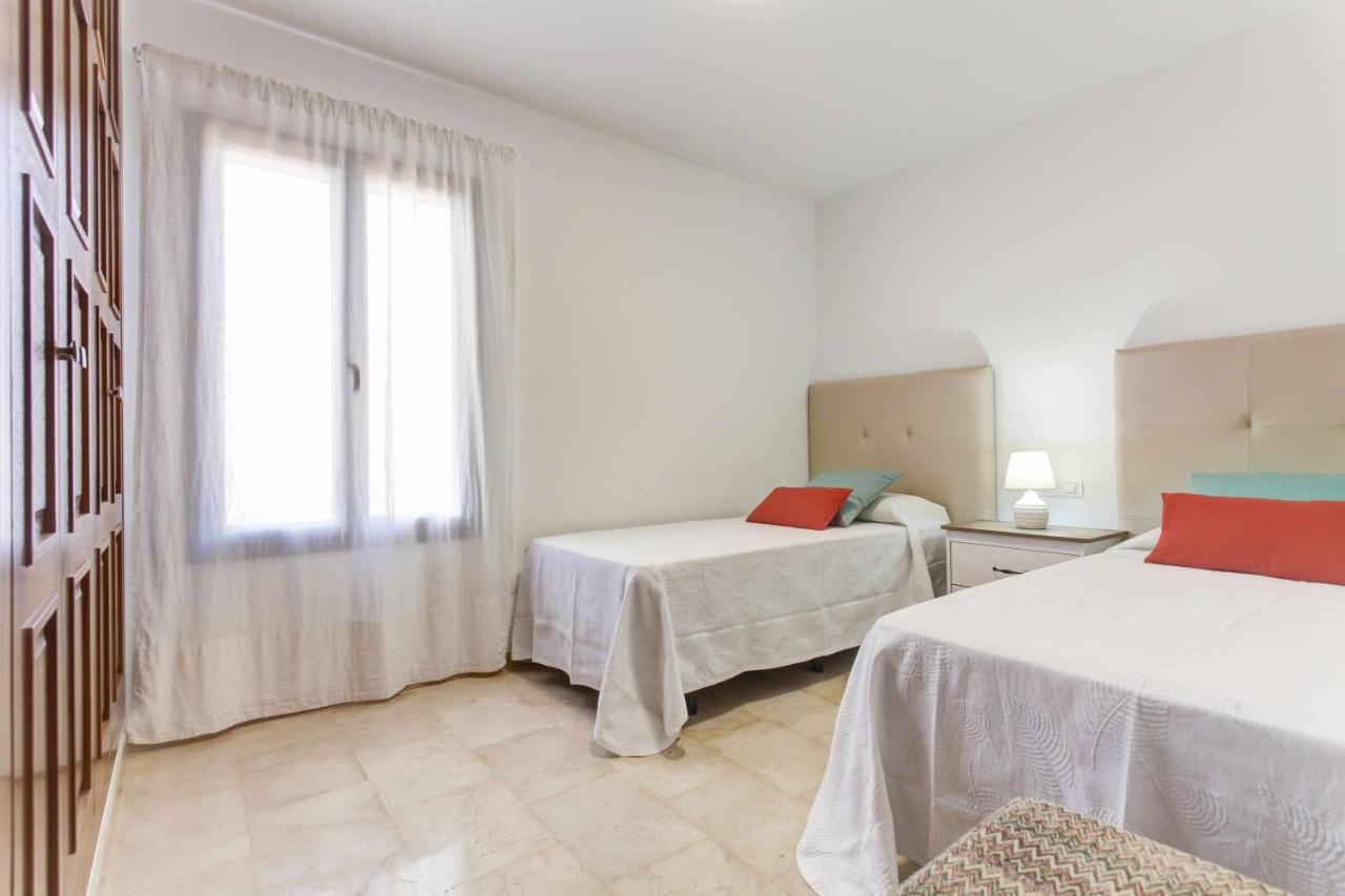 Homu Aura Fantastica Villa Con Piscina Privada Плая Бланка Екстериор снимка